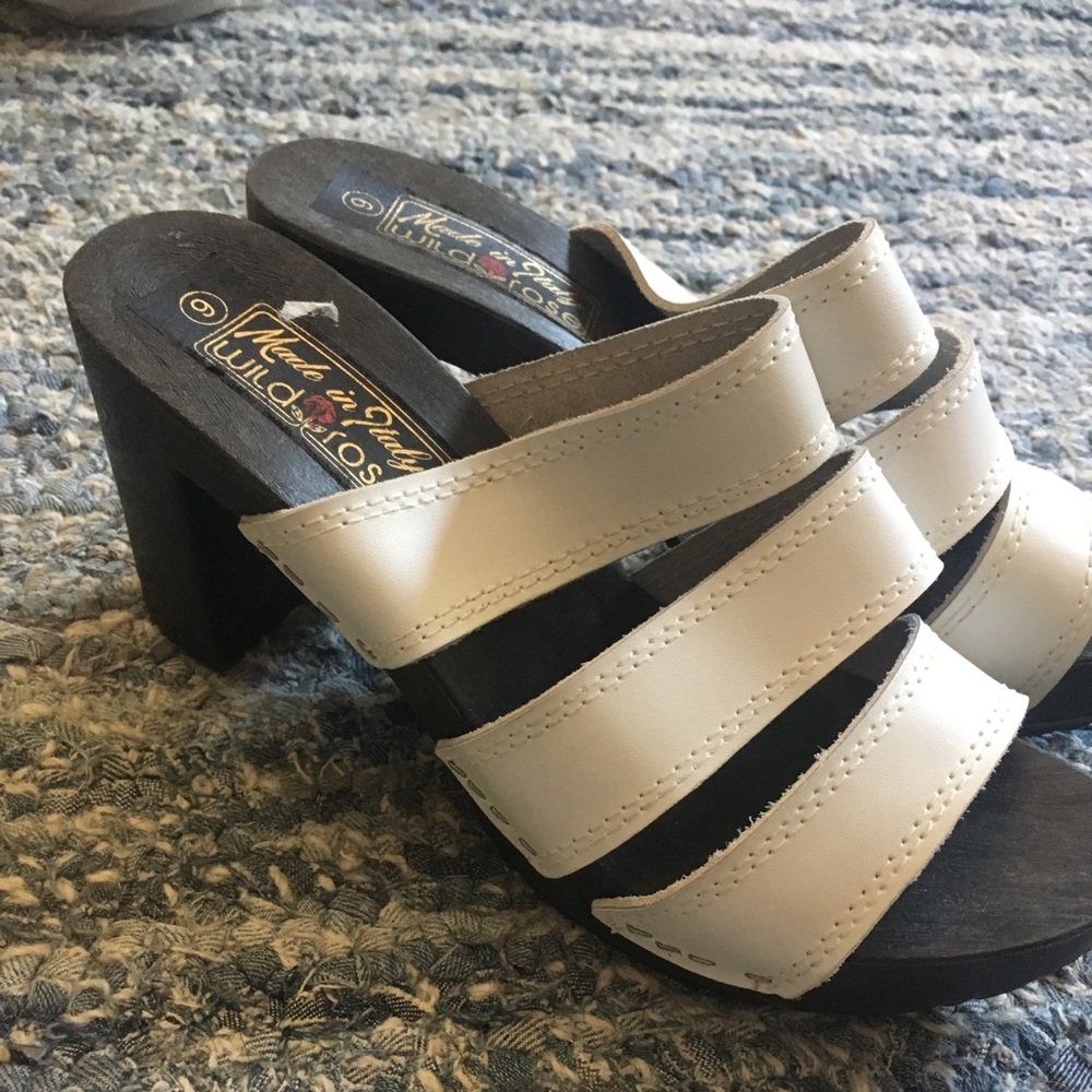 5 for $10 70s style block heel shoes